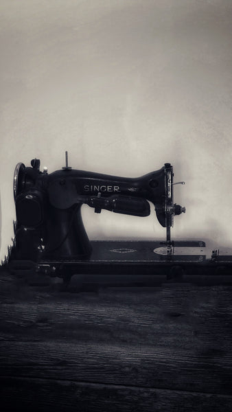 Sewing Machine in Black and White. Image by Nancy Mizels @blanchewearsblack